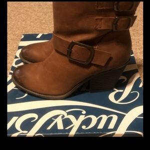 Lucky Brand Brown Ankle Booties with Western Flair Size 9.5